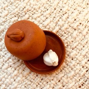 terracotta garlic roaster